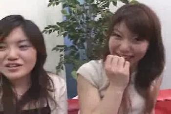 センズリ鑑賞会に素人女性ナンパしたら友人もついてきたお姉さん痴女のエロ動画