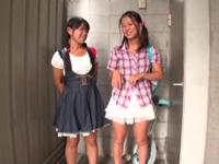 公園で遊んでたガチミニ系美形少女をナンパ→団地で性教育と称して陰茎挿入中出し!巨乳美少女ロリ3Pのエロ動画