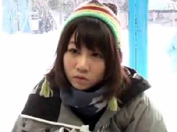 『どうしよう･･』マジックミラー号内で生中出しされ涙目顔の素人美形お姉さん巨乳美少女痴女ナンパのエロ動画