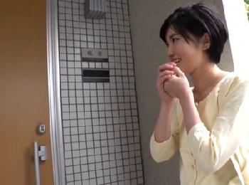 素人さんのご自宅訪問!部屋だけでイイと言いつつもだんだんとエロい方向へ持っていき寝取られ巨乳ナンパのエロ動画