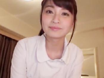 「まだ出るでしょぉ?W」回春マッサージの童顔カワ娘が蠱惑的に痴女手コキWロリのエロ動画
