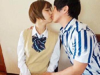 両親がいない間に…ボーイッシュでおませな妹と中出し性交♡女子校生ロリ近親相姦平手まなのエロ動画
