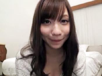 猛烈に可愛いデカパイの女子大生と濃密ハメ撮り！ハードピストンピストンで鬼絶頂させW巨乳素人美少女のエロ動画