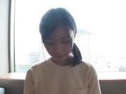 小柄に美形少女が大男の巨大チンポにエンドレスで突っ込まれる乱交FUCK巨乳美少女のエロ動画