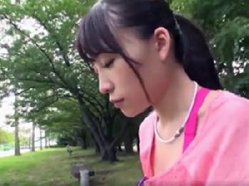 芸能人志望美形少女が騙されて淫靡すぎる悶絶大量潮吹きイキを披露素人美少女ハメ撮りレイプのエロ動画