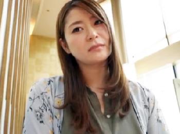 『イっちゃうぅ！』夫以外の肉棒で絶頂絶頂オーガズムアクメしちゃう素人奥さん巨乳人妻ハメ撮りのエロ動画