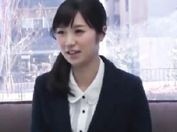 美人なOLさんが早漏に悩む男性を即イキ改善の為にパコって解決！素人のエロ動画