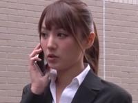 幸せな家庭を壊され監禁性的暴行の毎日を送る悲惨な美形マダムお姉さん人妻レイプ乱交天海つばさのエロ動画