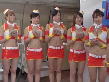 過激な衣装でおもてなしすることがウリのLCCが爆誕！巨乳美少女お姉さんのエロ動画