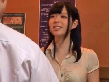 媚薬オイルマッサージで痙攣絶叫イキ晒しちゃう巨大オッパイお姉さん巨乳素人レイプのエロ動画