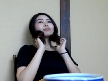 空手教室で指導している32歳マダムと密通旅行!子供の相談を受けているうちに親しくなって…巨乳素人人妻ハメ撮りのエロ動画