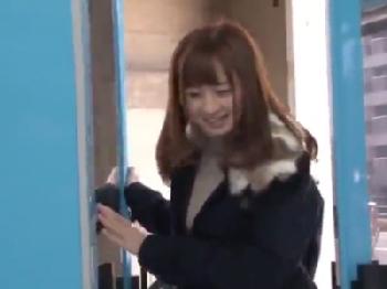 「私で大丈夫かな‥」天使みたいに優しい美ビックおっぱいがモテナイくん救済に乗り出し！巨乳素人美少女痴女ハメ撮りナンパのエロ動...