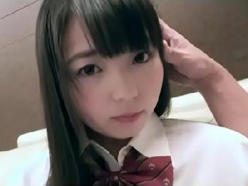 ハシ〇ン系の幼児体型幼顔微乳美形少女女子校生と円光セックス素人美少女のエロ動画