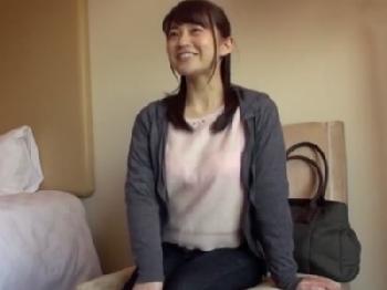 夫さんが羨ましい素人主婦を寝取り密通巨乳人妻のエロ動画