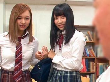 再婚相手の連れ子姉妹を両方発情させて最高な3P禁断姦淫に!女子校生美少女ロリ近親相姦冴木エリカ関根奈美ももき希香苗レノンのエ...