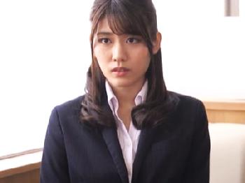 出張先のビジネスホテルでずっと憧れていた女性上司と相部屋になり寝取られパコ人妻OL顔射のエロ動画