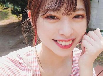 微乳けどアイドルみたいな美形少女！乳房を大きくしたくて大量中出し！美少女ロリ森日向子のエロ動画