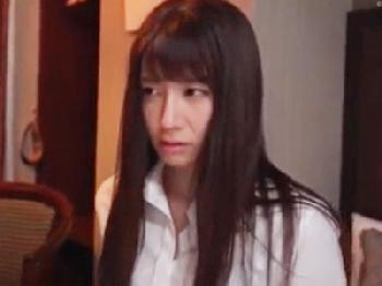 権力で屈させた美人オフィスレディにオナニー命令してレイプ撮影する非人道的上司お姉さんOL顔射のエロ動画