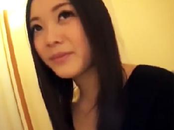 清楚清純系スレンダーお姉さんがナンパ師に流されてホテルであっさりハメ撮り巨乳素人のエロ動画