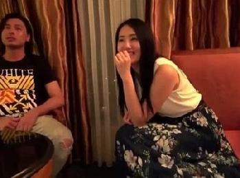 居酒屋で一人飲みしていたガチ素人ナンパ！予想以上の変態属性を持った女子が淫乱パコ巨乳ギャルのエロ動画