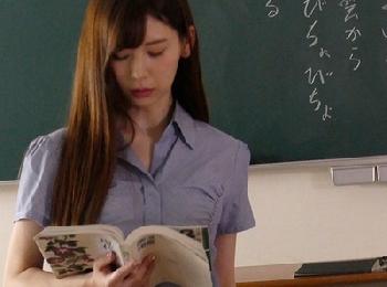 美人女性教師を精子便器化完了!ずっと思いを寄せていた教師に思いのたけをブチ込む残虐生徒!女教師明里つむぎのエロ動画