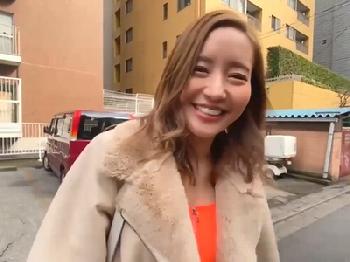 人懐っこい美形ギャルとラブラブハメ撮り→自分から『ちょうだいちょうだい』オネダリで大量種付け巨乳素人痴女中出しのエロ動画