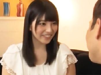 上原亜衣ちゃんが考える女が喜ぶファックがこちら!美少女痴女中出しのエロ動画