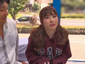 ミニ系カワ女子大生ナンパ→マジックミラー号で中出しファック成功W素人美少女ロリのエロ動画