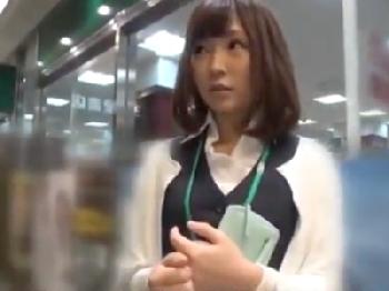 素人オフィスレディをナンパ→ホテルに連れ込み即ずぼ痙攣激イキ!お姉さんOLハメ撮りのエロ動画