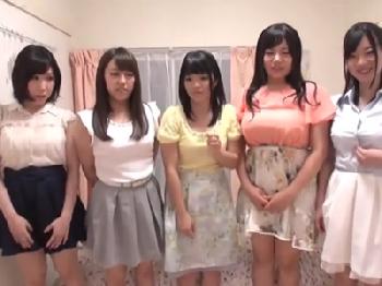 王様ゲームで美形少女だらけのハーレムパコを実現させる豪運男巨乳美少女痴女中出し乱交のエロ動画
