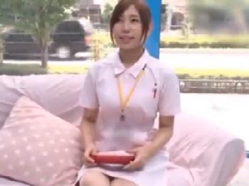 射精障害を患った素人男性器を至極締りの膣コキで治療したら中出しされちゃった看護師さんお姉さん看護婦のエロ動画