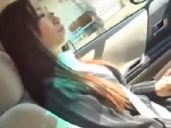 巨大乳オフィスレディガチナンパ→車内に連れこんでパイ射パコ！巨乳素人お姉さんOLのエロ動画