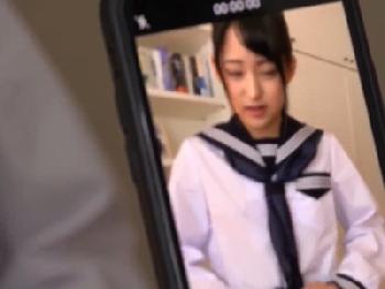 スマホで撮られながらされると感じてしまうドマゾ女子校生を肉棒調教！美少女ロリ渚みつきのエロ動画