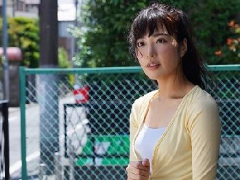 幼馴染が義姉に…それでも思いを断ち切れない2人は一線を超える!痴女人妻近親相姦由愛可奈のエロ動画