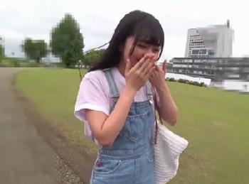 「お久しぶりです♡」恥ずかしがる姿も可愛い現役地下アイドルがファンのオッサンと関係を持ち中出しオフパコ素人美少女ロリハメ撮り...