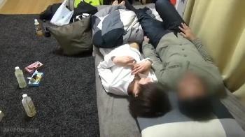 就活でストレス溜まりまくりな素人娘をHで癒してあげたら元気になりました！美少女童顔OL盗撮のエロ動画