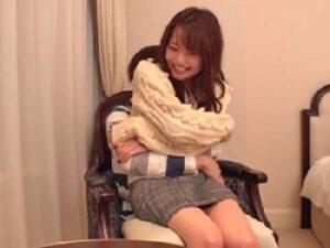 神かわいい美形少女セフレとのハメ撮りを勝手に流出！！美少女素人の無料エロ動画