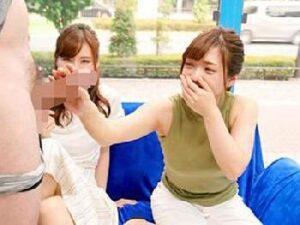 欲求不満な母友2人組がマジックミラーー号で乱交性行為！！巨乳素人人妻ナンパの無料エロ動画