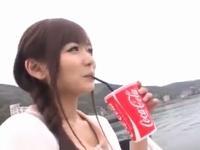 『後ろからいっぱい突いてぇ』麻倉憂とデートラブハメ!お姉さん美少女顔射水着の無料エロ動画