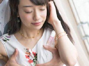 菅野美穂みたいな美形少女が両手で顔を隠してハニカム仕草にキュンとせずにはいられないラブ性行為！巨乳美少女素人の無料エロ動画