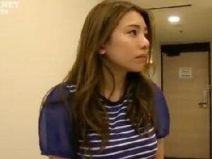 『えっ…なんですかコレ』アンケートと称しナンパしたハーフ娘を即ずぼフアック！巨乳素人ハメ撮りの無料エロ動画