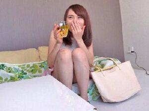 『中にくださいぃ…』静岡から上京したての田舎娘を騙した神楽坂プロモーション！巨乳美少女素人の無料エロ動画