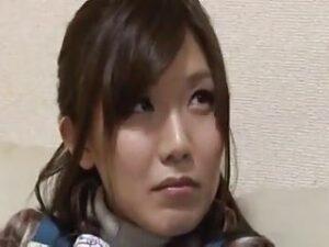 めちゃ可愛い幼顔顔のマダムとお部屋でせックス！最後は気持ちよすぎてまさかの号泣？！！素人人妻フェラ顔射ギャルロリ日本人の無料...