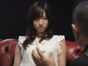 美形少女に催眠をかけて感度ぶち上げて顔面射精SEx！！美少女顔射の無料エロ動画