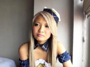 コスプレ痴女GALが濃密フェラチオで勃たせた陰茎でガチピス中出し！ギャルの無料エロ動画