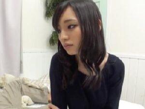 馬並巨大ペニス絶倫夫の突然のDV交尾を拒みつつも內心嫌じゃない貞淑妻！巨乳中出し人妻の無料エロ動画