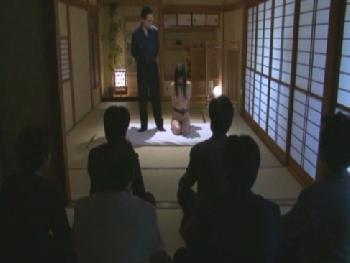 巨大バストお姉さんを縛りつけて奴隷同然に輪姦イラマチオ調教!巨乳中出しレイプ3P乱交の無料エロ動画