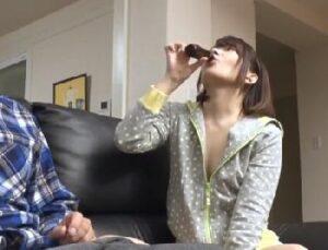 猛烈可愛い娘を騙して媚薬飲ませ→発情した愛娘と近親セックス!!美少女ロリ近親相姦麻里梨夏の無料エロ動画