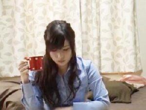 自宅に来た女子大生家庭教師に睡眠薬を盛り性玩具にして遊ぶ残虐男子生徒！巨乳お姉さん素人レイプの無料エロ動画