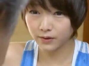 童顔顔なボいン娘が快感のみを求めてオッサンペニスと生姦！！巨乳お姉さん痴女の無料エロ動画